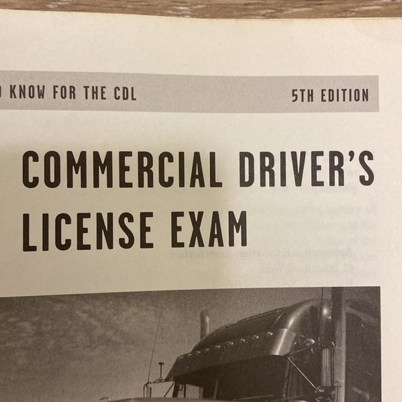 Official CDL Study Guide: Commercial Driver's License Guide: Exam Prep Book 5th - Picture 2 of 6